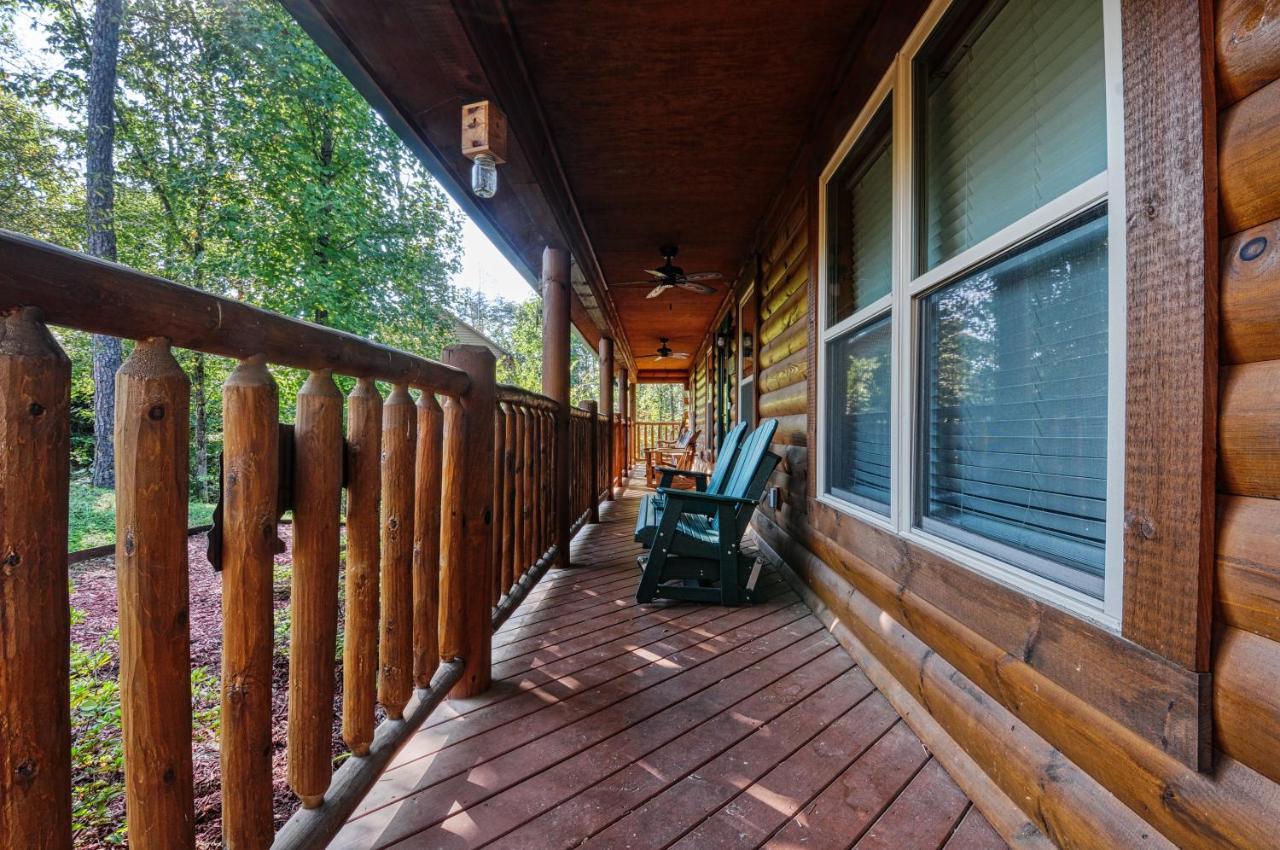 Moonlight Woods Cabin. Beautiful & Relaxing. Villa Sevierville Exterior foto