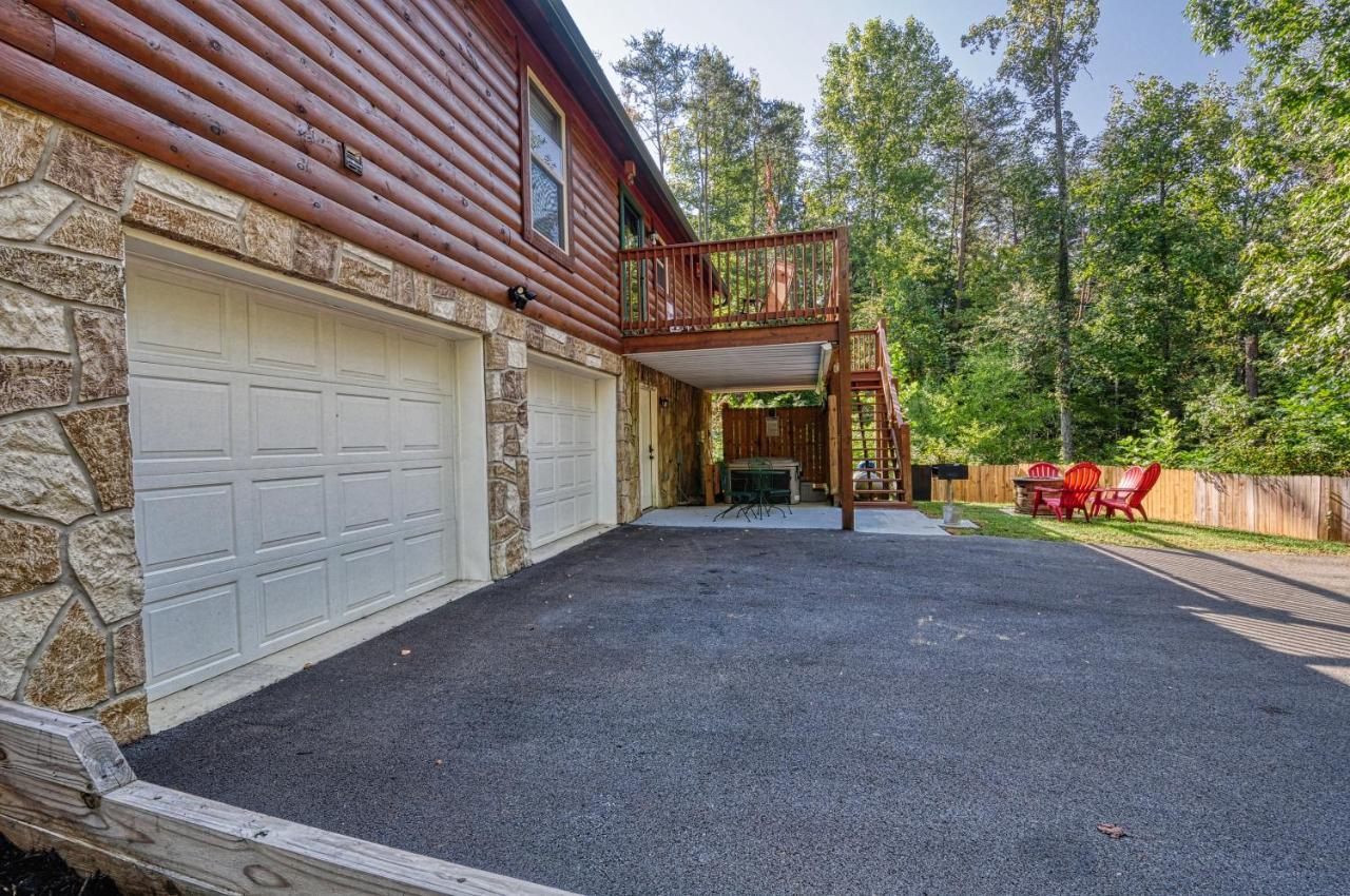 Moonlight Woods Cabin. Beautiful & Relaxing. Villa Sevierville Exterior foto