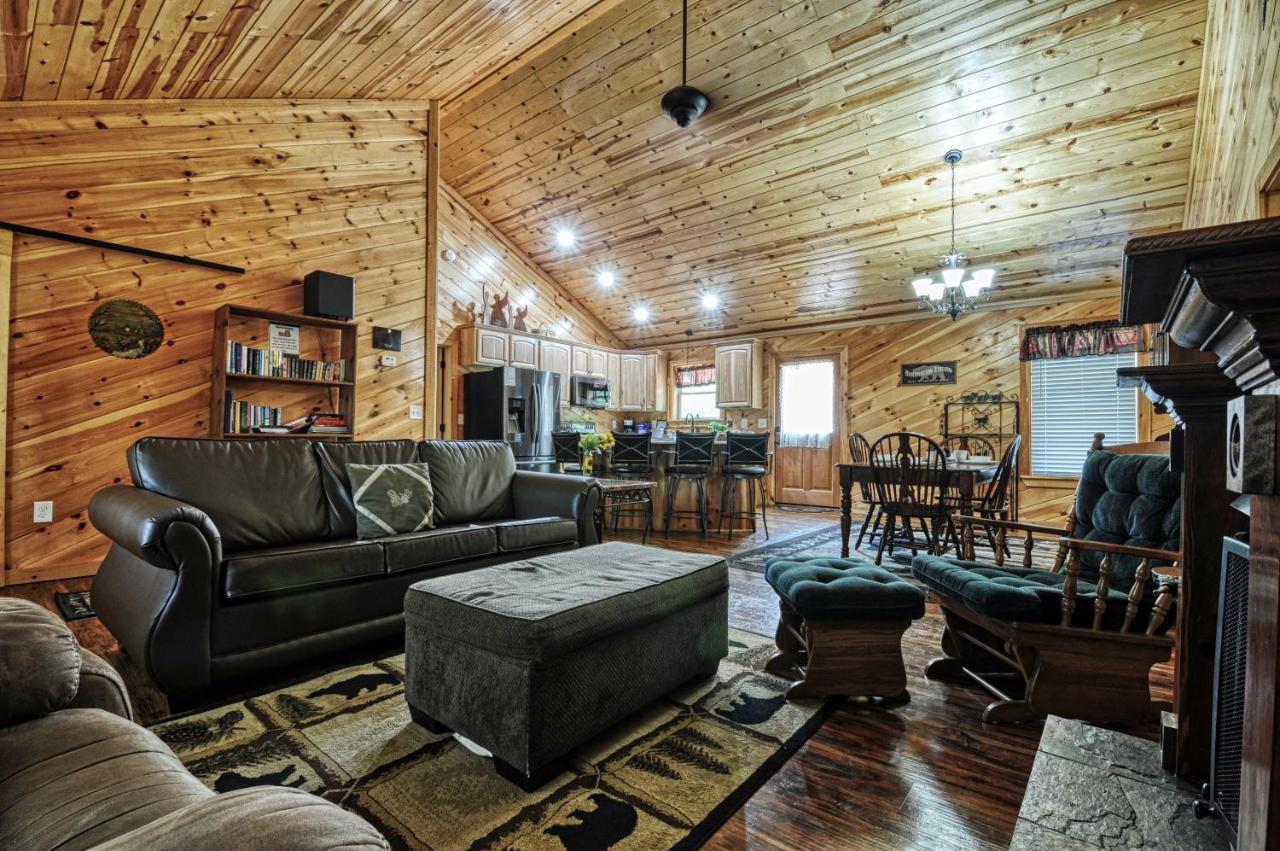 Moonlight Woods Cabin. Beautiful & Relaxing. Villa Sevierville Exterior foto